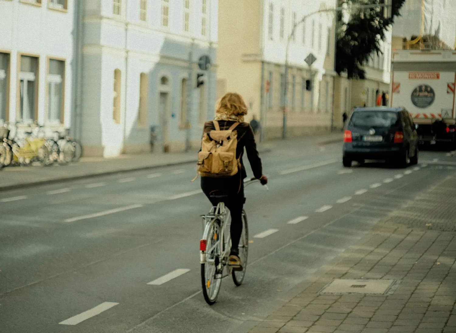 🚴‍♂️ 新手必看：自行车选购与骑行技巧大揭秘！