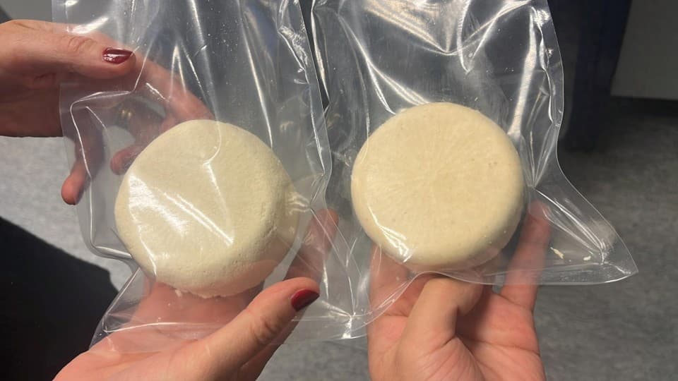 同样的味道，更适合你？科学家创造出更健康的混合奶酪