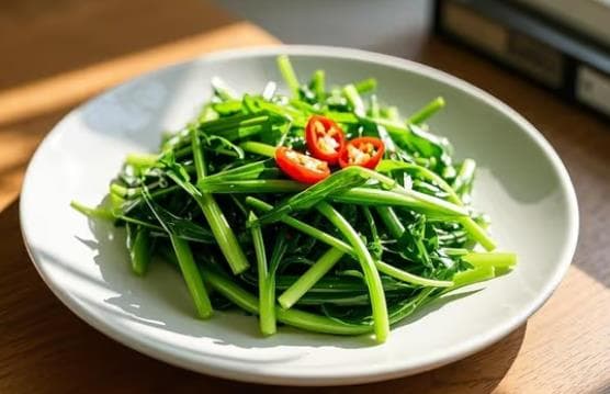 炒空心菜不变黑的正确方法