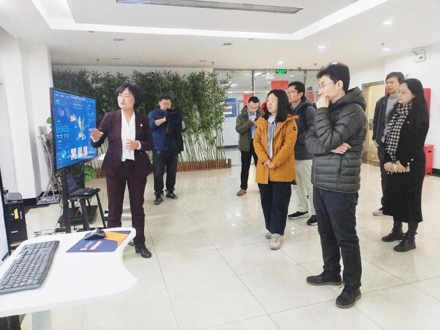 校企党建创平台，产教融合谱新篇———计算中心与首师大党支部联合开展主题党日活动