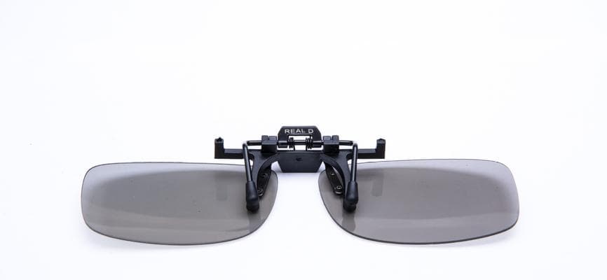 探索3D眼镜夹片效果的视觉奇迹（揭秘3D眼镜夹片技术带来的逼真视觉体验）