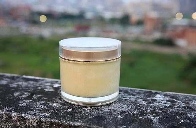 蜂王浆的功效与作用 哪些人群适宜食用蜂王浆