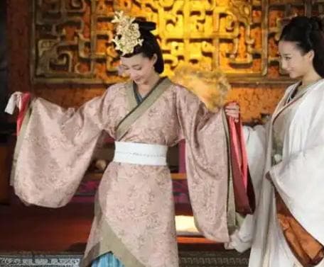 揭秘历史上王娡：从农妇到皇后的传奇之路