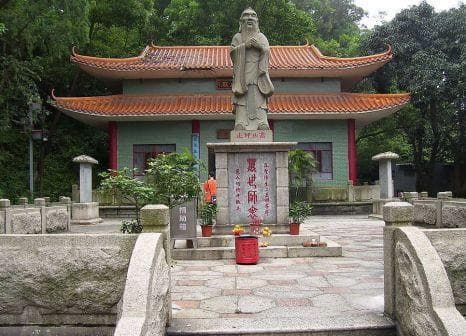 顺峰山公园：岭南园林与人文历史的完美融合