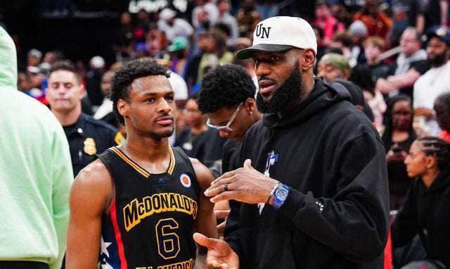 NBA时代接力：詹姆斯之后谁将成为领军人物？