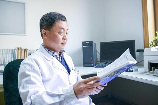 常年不吃早饭可能会伤胆？毓璜顶医院专家详解背后原因