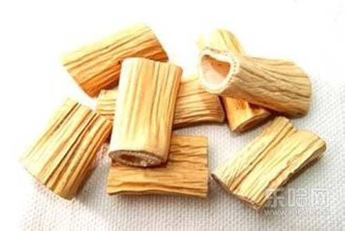 芦根的功效与作用及禁忌症
