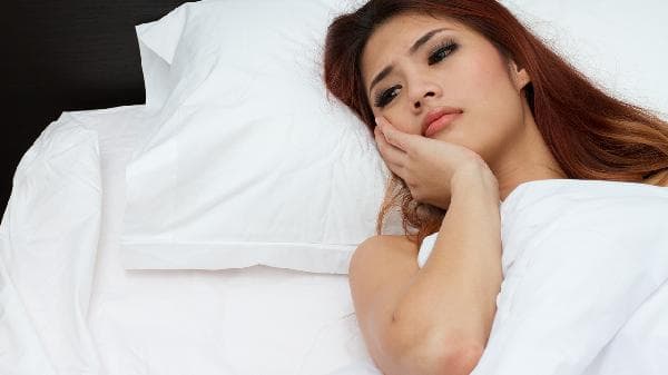 口舌生疮是怎么回事？原因、治疗与预防全解析