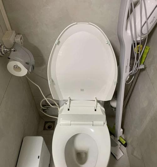 如何清洁和维护松下智能马桶喷嘴（保持马桶喷嘴的卫生与功能）