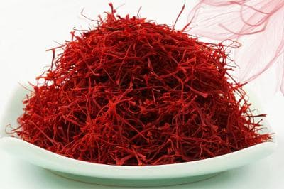 红花川芎等中药治疗骨刺，改善局部血液循环