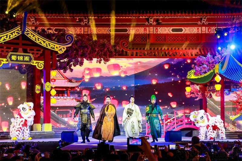 武侯祠成都大庙会 奇妙民俗新年景