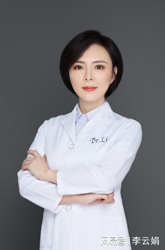 整形医生解析：“头包脸”到底是什么？如何打造“头包脸”？