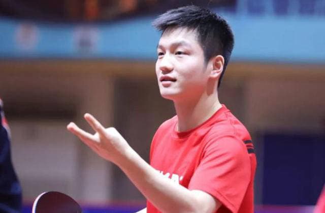 樊振东和陈梦的退出标志国乒加快培养新人步伐，北京大满贯赛新星闪耀