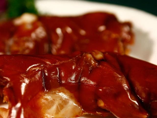 丹巴县美食攻略：糌粑、香猪腿等特色美食推荐