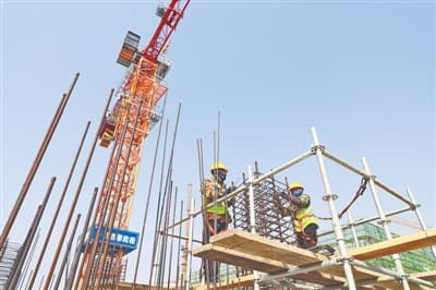 郑州市国资国企项目建设“拔节向上”