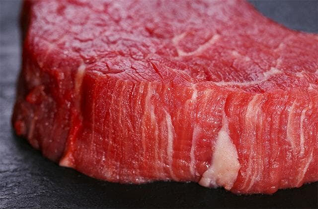 如何选购牛肉：从新鲜度到部位详解