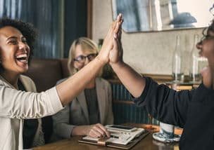 离婚该怎么找法律帮助？，离婚寻求法律帮助的方法