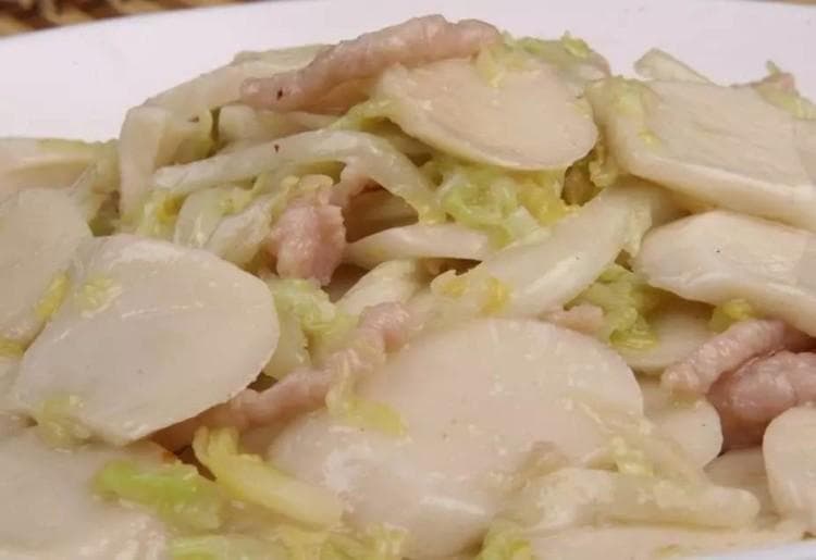 【滋味】炒一碗年糕吃吃，祝大家新的一年节节高！
