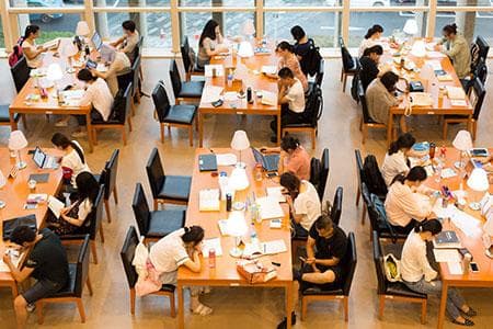 国际硕士学历落户北上广政策全解析：2025最新指南