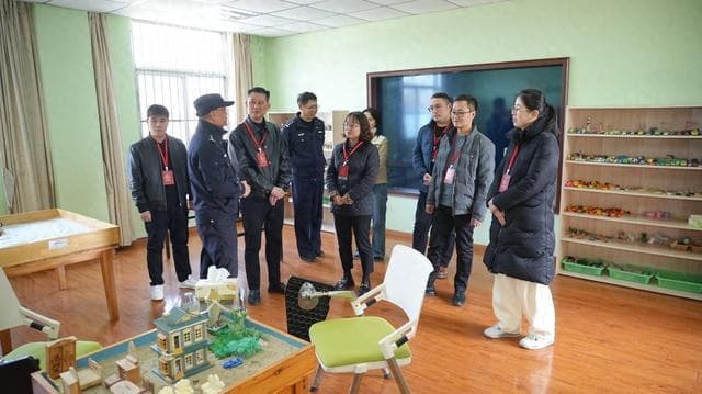 学校社区携手省未管所点亮青少年法治灯塔