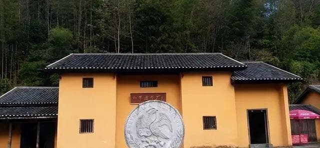 一天要吃掉一万五千斤粮食！井冈山根据地是如何被毛泽东盘活的？