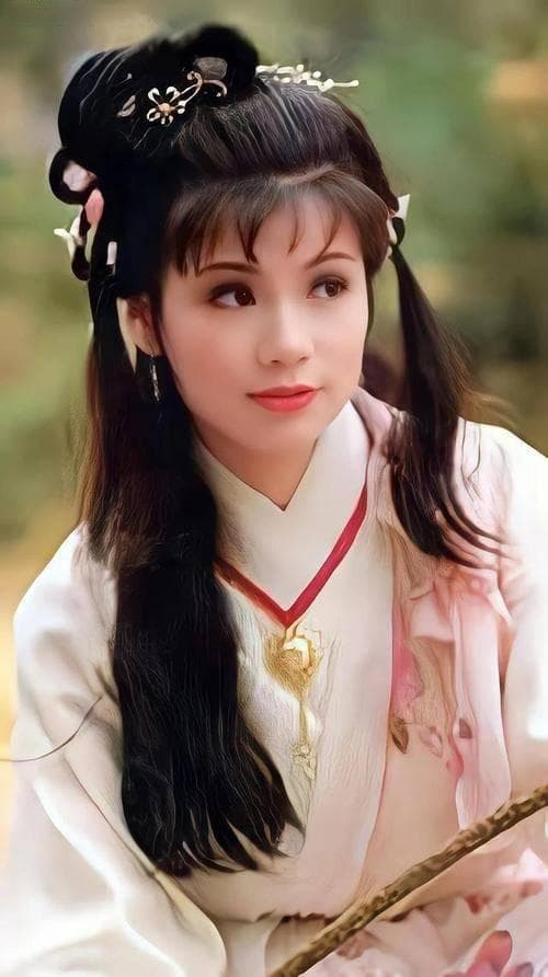 盘点10大版本的黄蓉：朱茵最美，翁美玲成经典，金庸最满意的却是周迅！