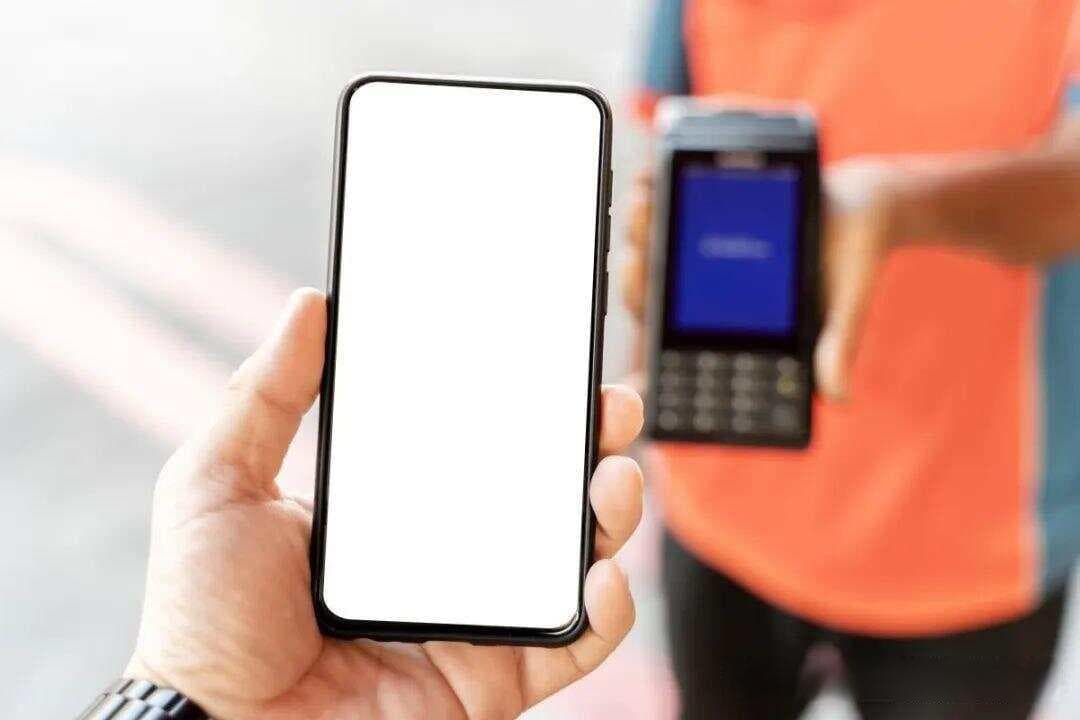 如何挑选一块好的手机屏幕？这些参数你必须懂！