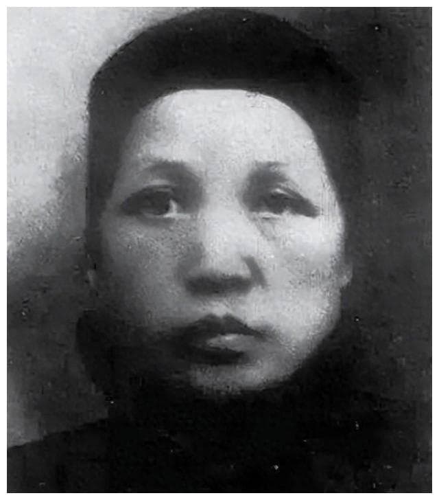 1919年文七妹在长沙治病，临走前：三伢子，讨到了堂客给娘说一声