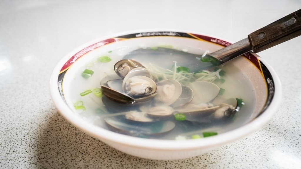 最强最快蛤蜊吐沙方法：掌握温度5分钟吐沙完全，一招让蛤蜊吐沙吐得超干净