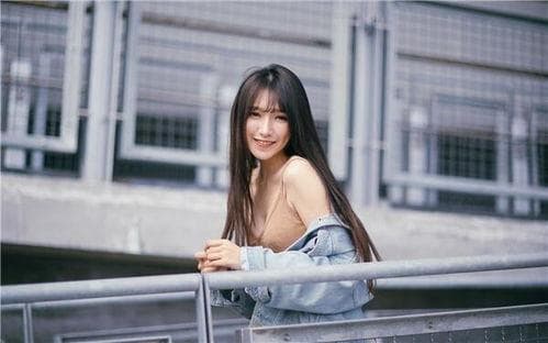 女生说腰疼怎么回答才比较暖心？