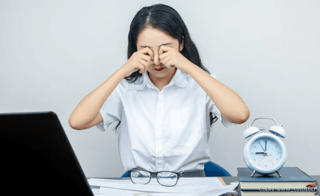 耳鸣患者的自救指南：哪些习惯正在伤害你的耳朵？