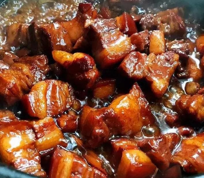 川、沪、经典：三地红烧肉烹饪秘诀大公开