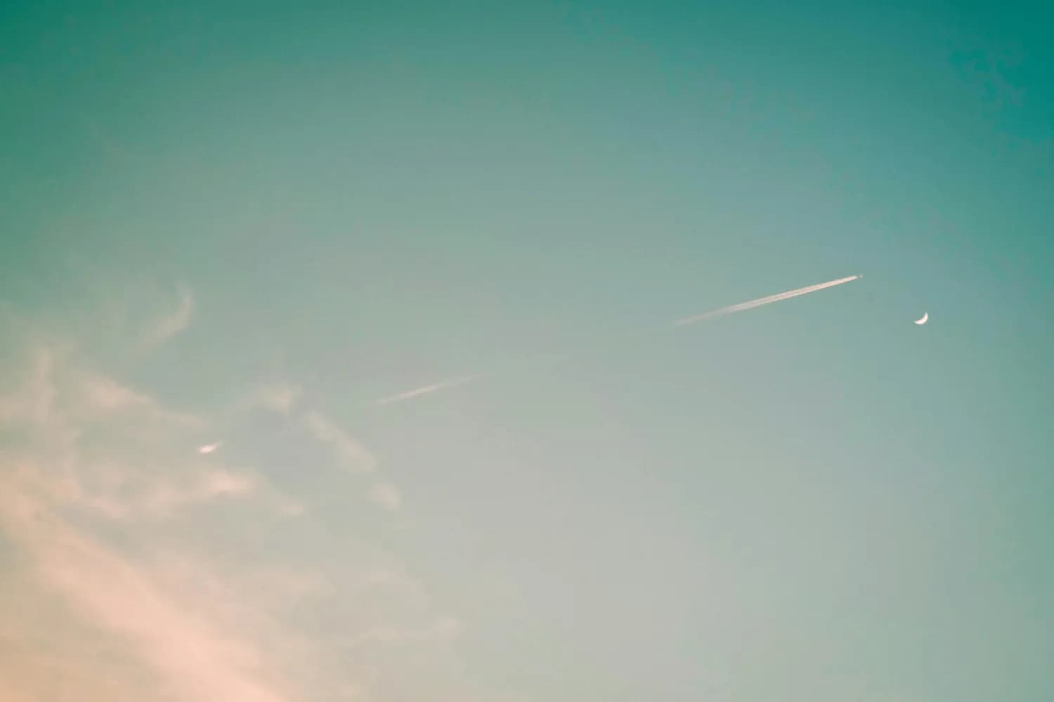 《说散就散》登顶抖音失恋歌曲榜首：一首歌，唱尽失恋的酸甜苦辣