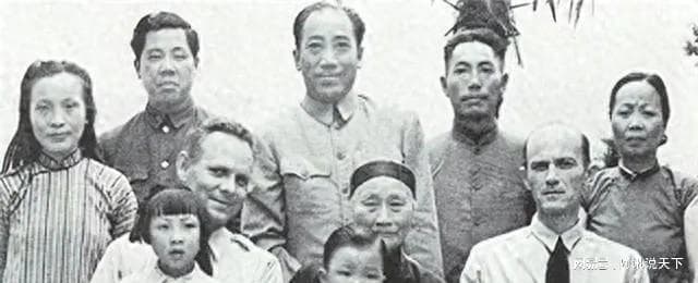 戴笠死亡真相诡异难明，3种说法难以服众，香港老妇人再添新证