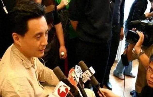 从"白龙马"到卤肉店老板：王伯昭的演艺人生与生活转变