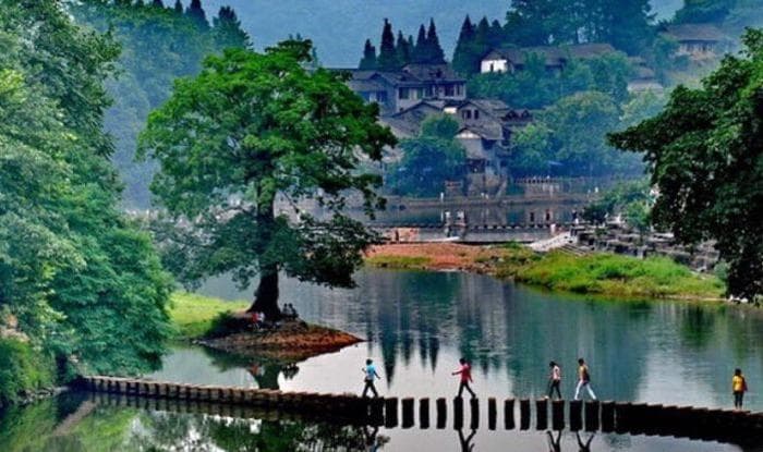 眉山六大景点全攻略：从古镇到温泉，千载诗书城的文旅盛宴