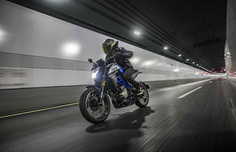 新手必读：街车、ADV、巡航、仿赛四大车型特点与推荐