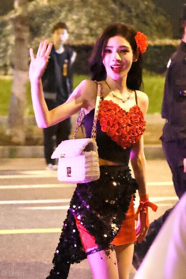 张予曦的成名史：从模特到实力派演员的蜕变之路