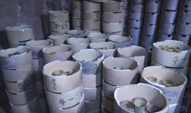 古老柴烧技法 佳作妙手天成 “600岁”前墅龙窑惊艳开窑