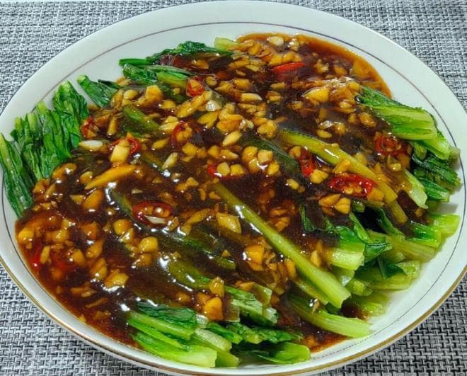 6道清淡爽口的清炒绿菜，秋天中老年人要常吃，补充维生素少生病