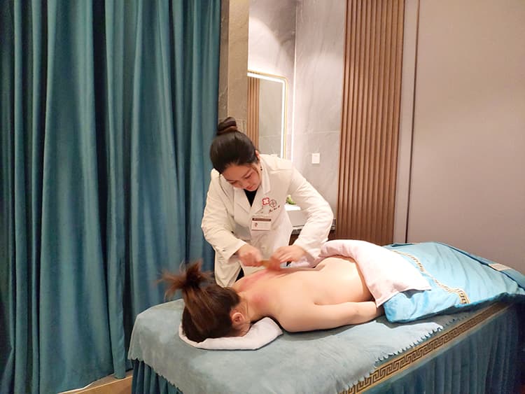 13种常用刮痧手法