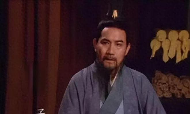 东吴“第一谋士”鲁肃，表面老实本分，实则是三国中最有城府之人