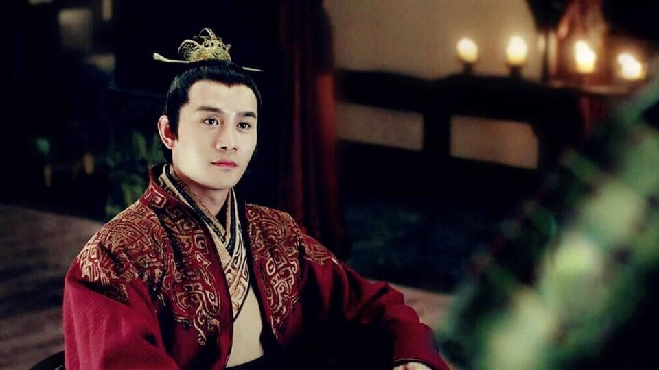 12位美出圈的古装男神，肖战也只排第三位，你知道都有谁吗