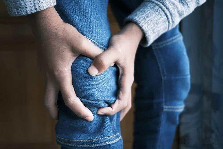 膝关节疼痛难忍？半月板损伤的保守治疗新思路