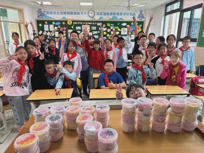 3年过儿童节的人减少2300万！高考报名1342万，十年后峰值1600万