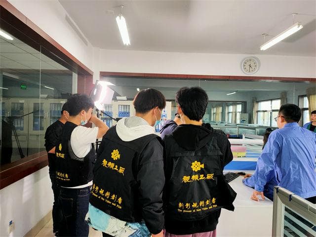 企业宣传片标题写作指南：从主题设定到修辞运用