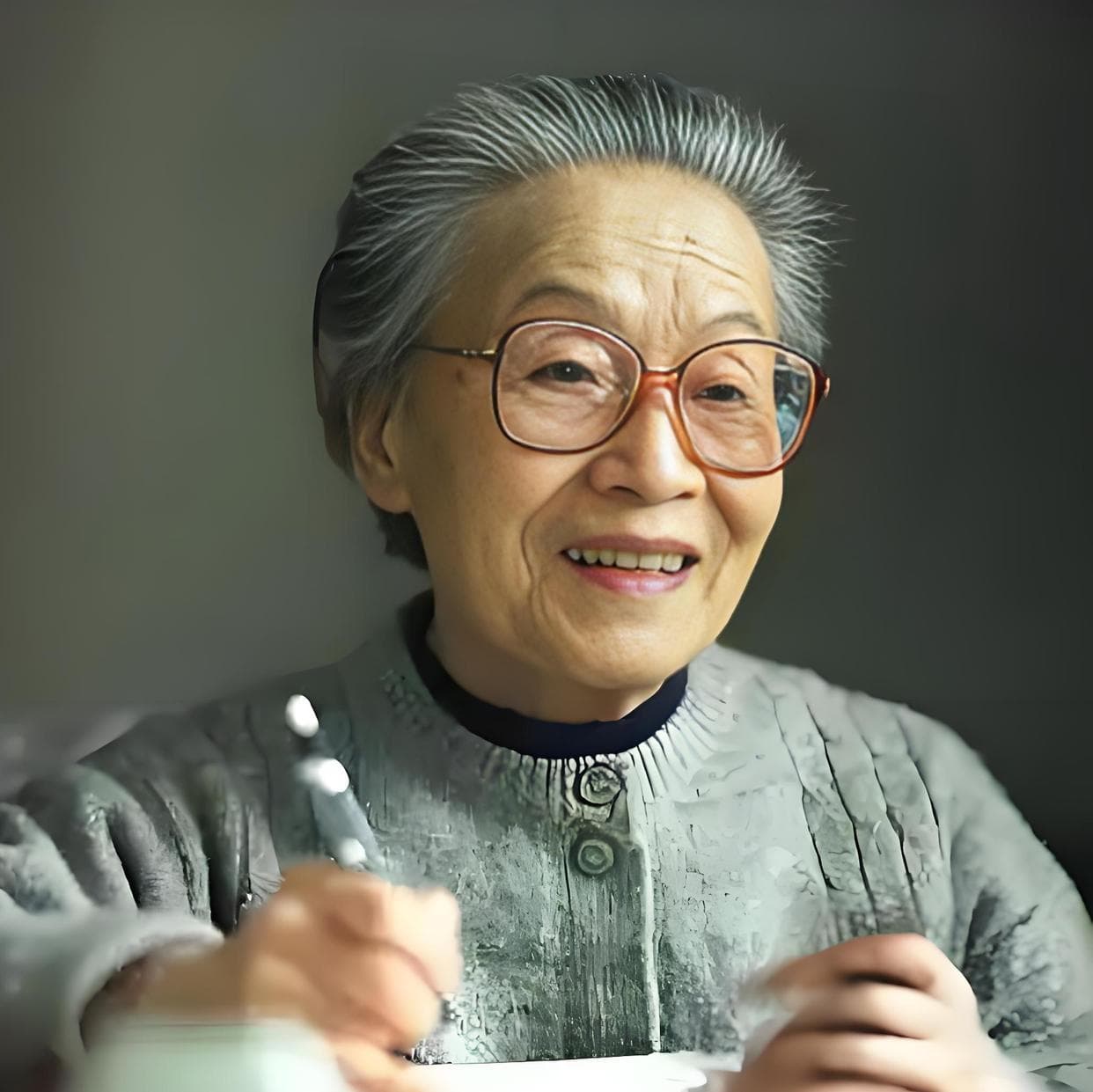 杨绛：智慧与坚韧的女性典范