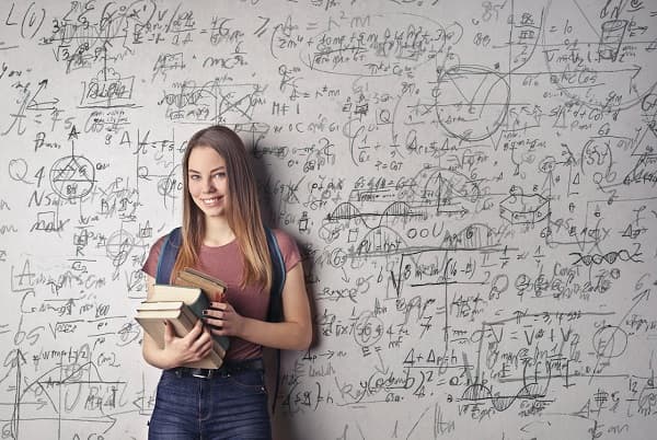 德国留学费用与澳洲留学费用对比分析