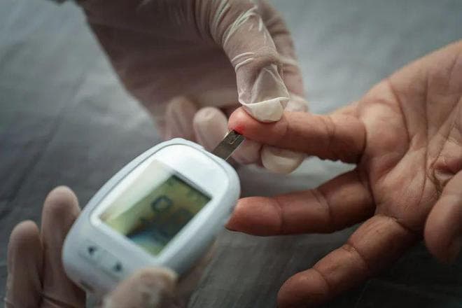 饭后出现这3个信号，你的血糖可能已经失控了！