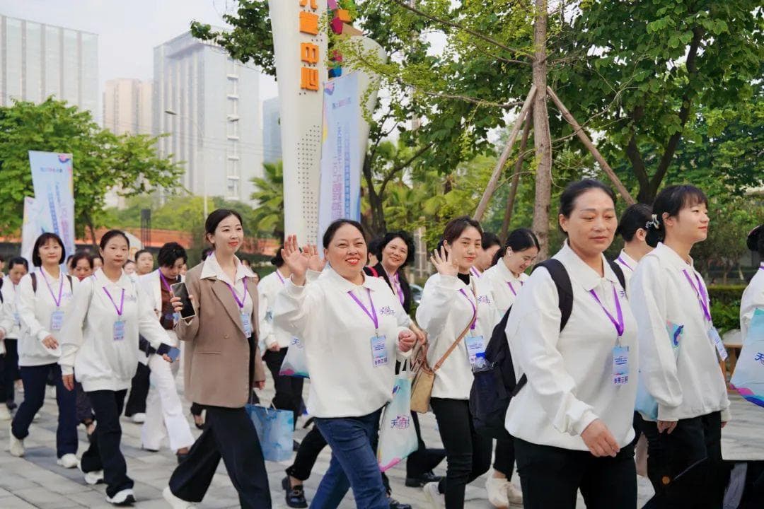 为什么现在越来越多的90后、00后年轻人做家政工作？